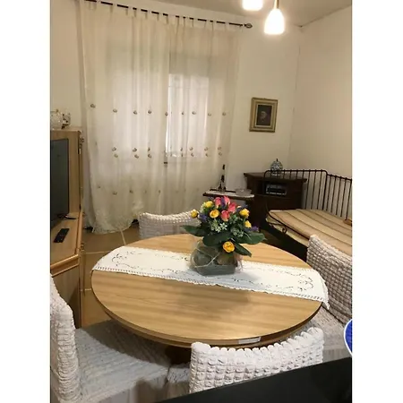 Appartamento Casa Regina 800m From The Sea - Happy