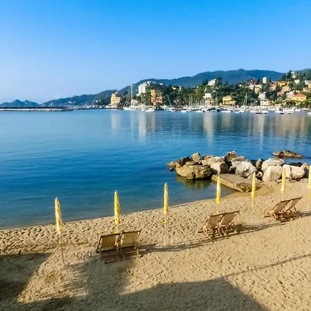 Apartment Casa Regina 800m From The Sea - Happy *